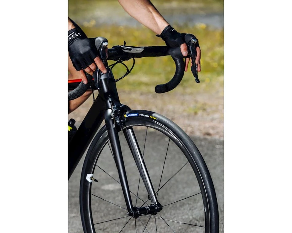 Michelin Power Road TS Tubeless Tire (Black) (700c / 622 ISO) (25mm) (Folding) (X-Race/Protek+) 6 Michelin Power Road TS Tubeless Tire (Black) (700c / 622 ISO) (25mm) (Folding) (X-Race/Protek+) - Image 6