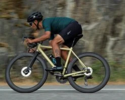 Shimano Ultegra WH-R8170-C50-TL Wheels (Black) (Shimano/SRAM) (Wheelset) (12 X 100, 12 X 142mm) (700c / 622 ISO) (Centerlock) (Tubeless) -Two Wheel Haven ewhr8170c50lfered 6