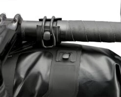 Roswheel Road Handlebar Bag (Black) (9L) -Two Wheel Haven rda101bk 3